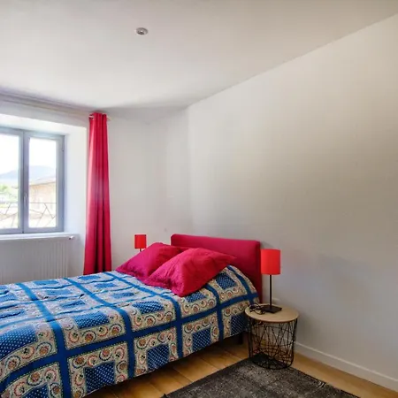 Le Pop Apartment Saint-Julien-Chapteuil Exterior photo
